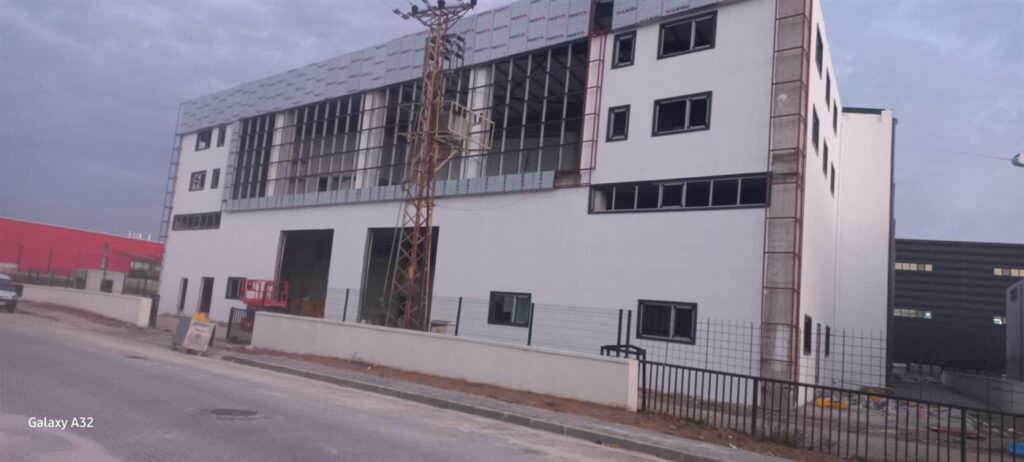 Dış cephe mantolama ve tadilat uygulaması - Ölmez İnşaat